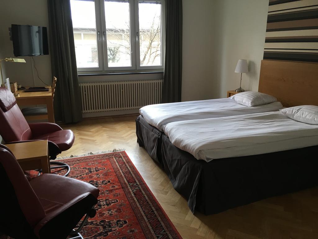 First Hotel City Ескилстуна Екстериор снимка